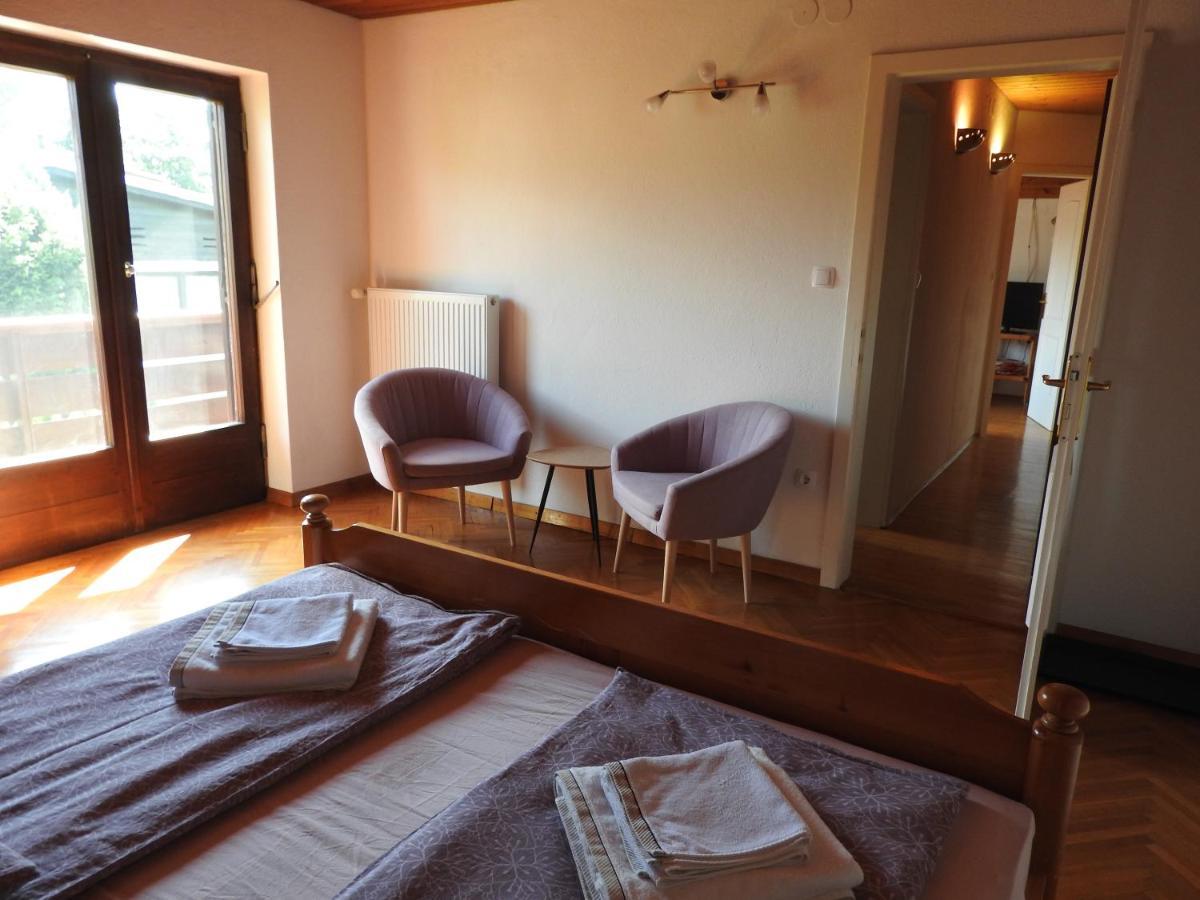 Guest House Vera เบลด ภายนอก รูปภาพ