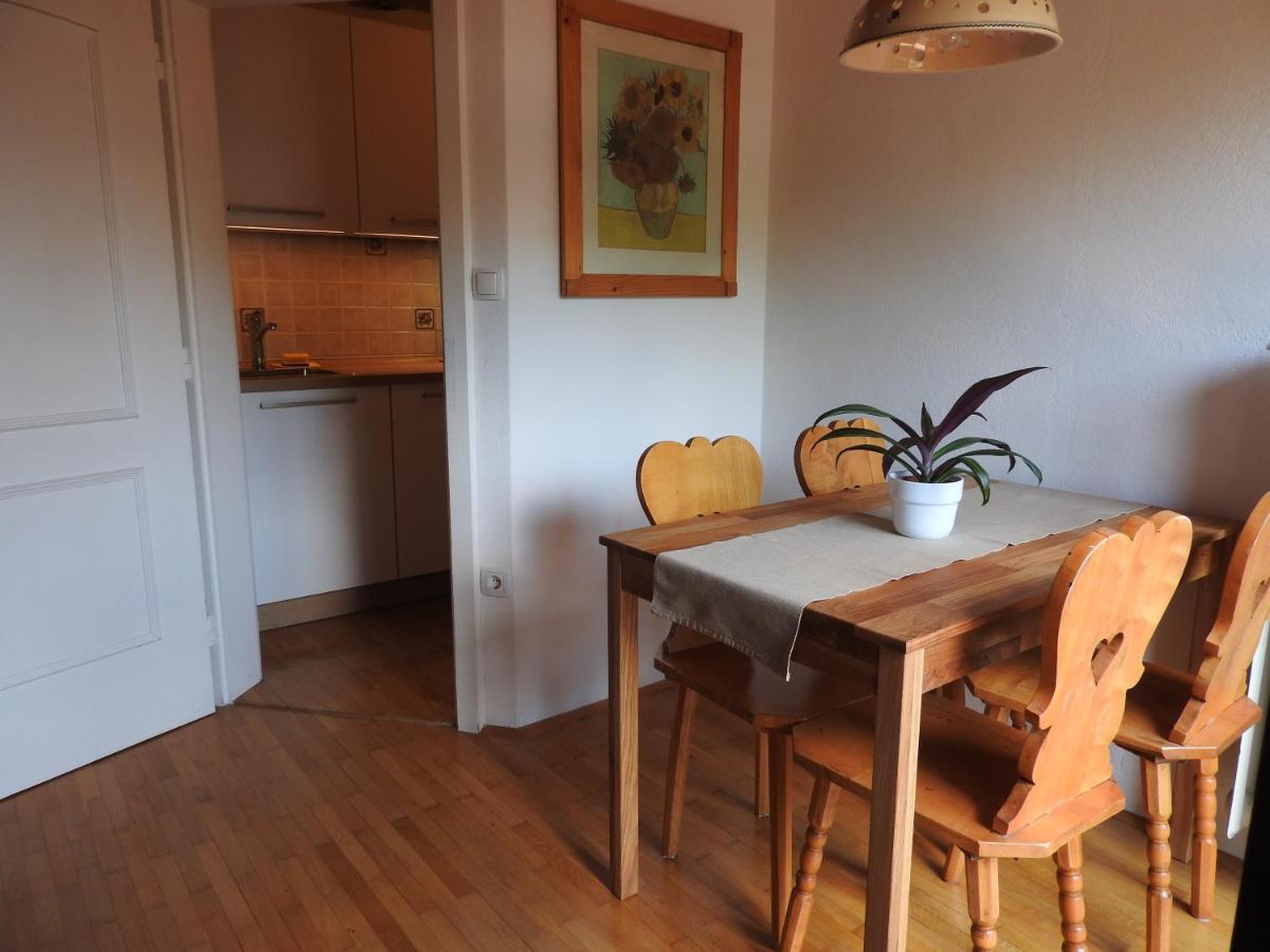 Guest House Vera เบลด ภายนอก รูปภาพ
