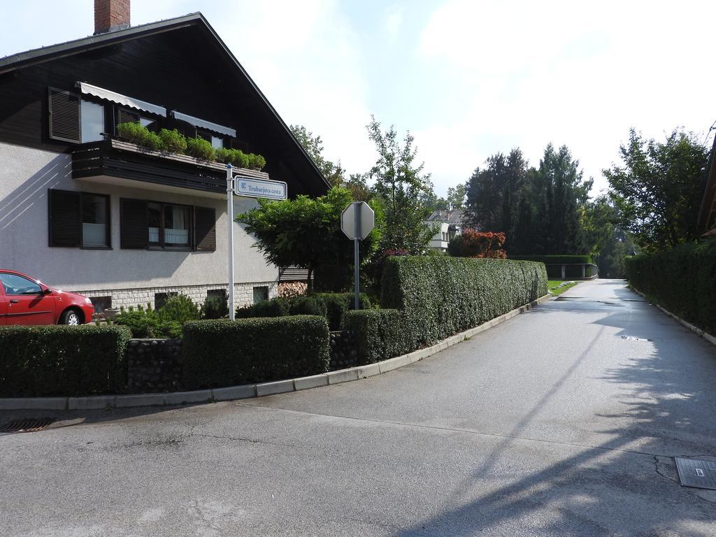 Guest House Vera เบลด ภายนอก รูปภาพ