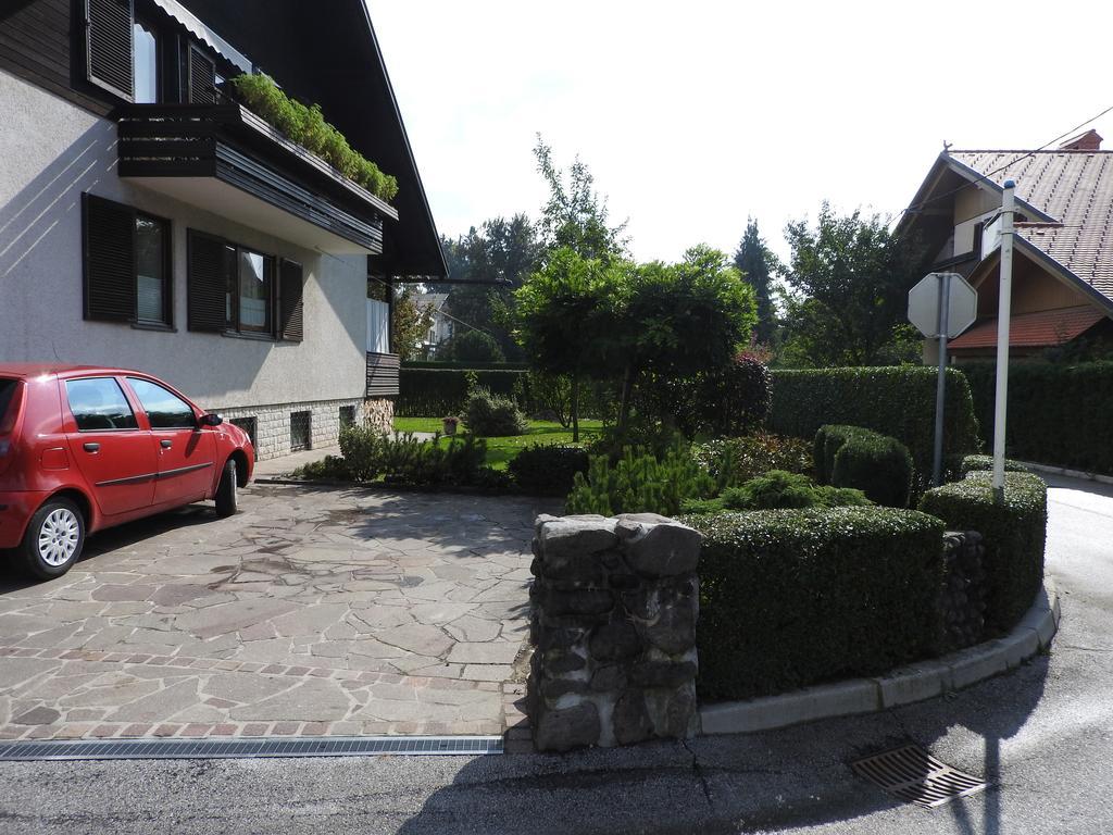 Guest House Vera เบลด ภายนอก รูปภาพ